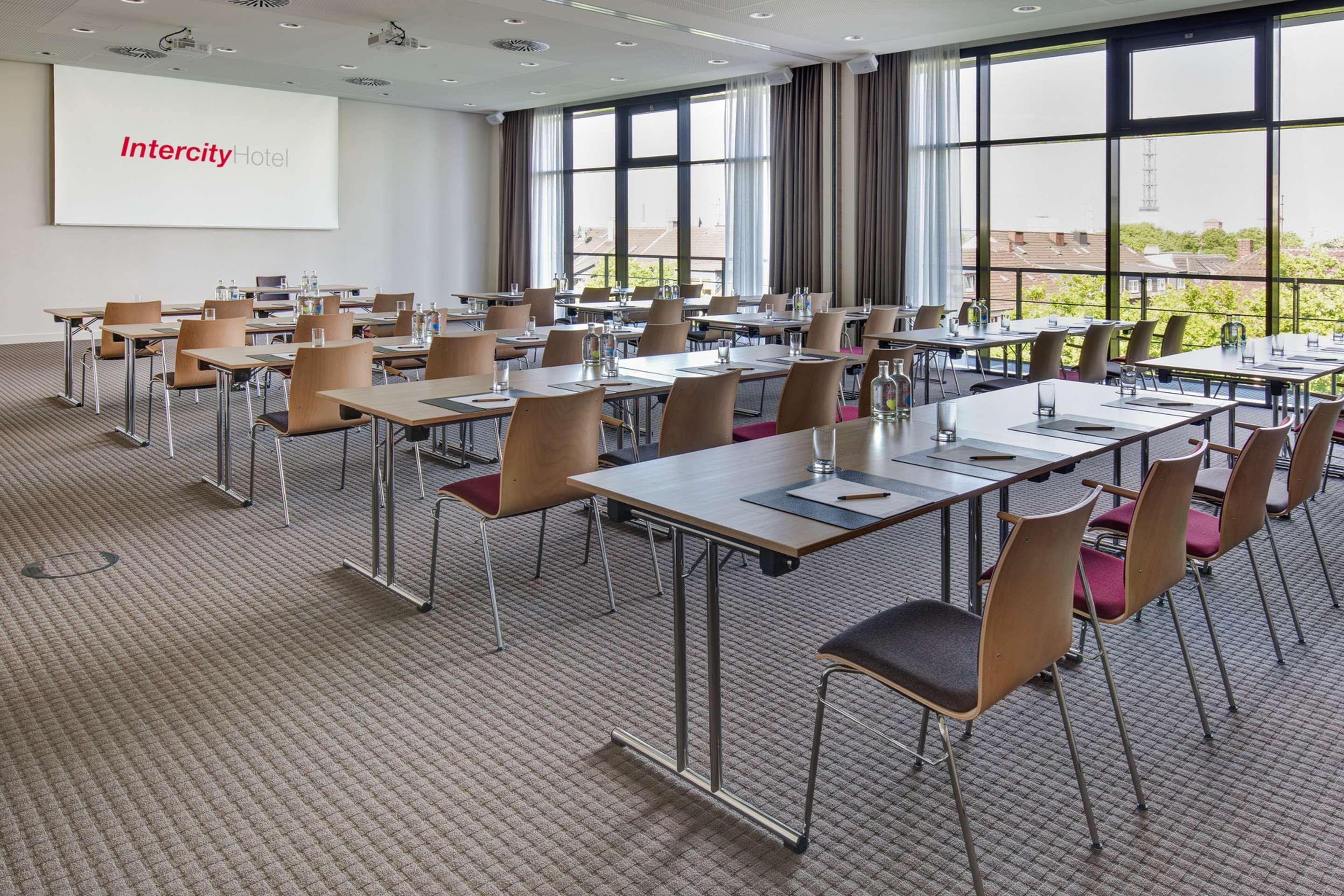 IntercityHotel Duisburg Buitenkant foto